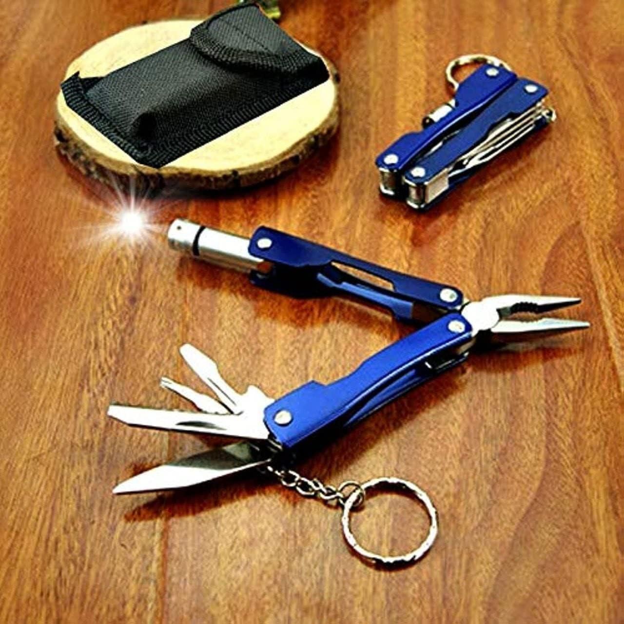 9 in 1 MultiFunctional Hand Piler Tool Keychain�